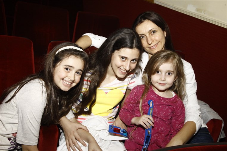Sirine & Alaadine Musical Play in 3D